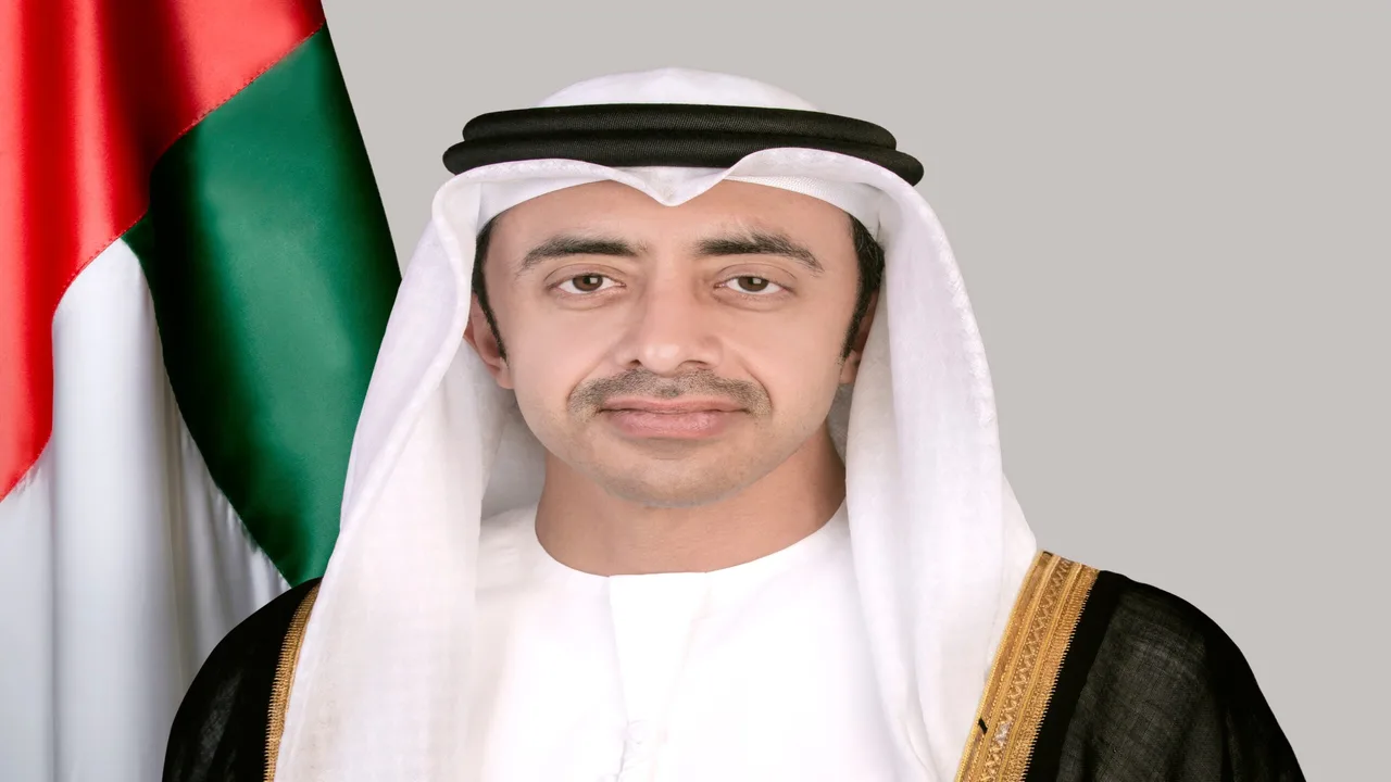 عبدالله بن زايد يبحث تداعيات الاعتداءات الإيرانية مع وزراء خارجية ومسؤولين دوليين